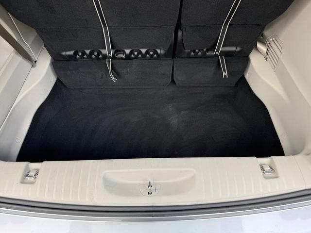 used 2018 Chrysler Pacifica car, priced at $12,400