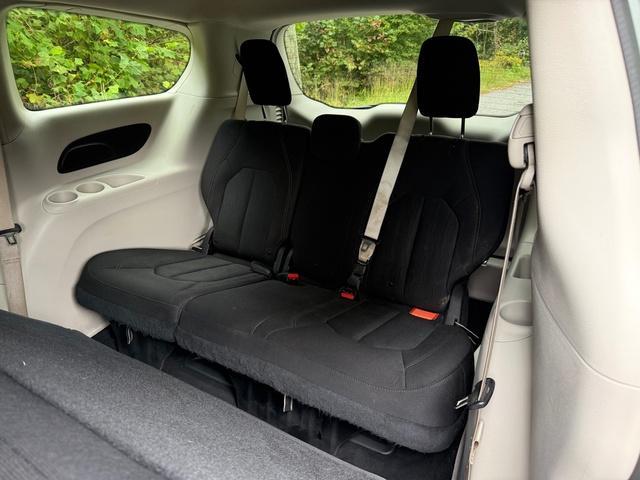 used 2018 Chrysler Pacifica car, priced at $12,400