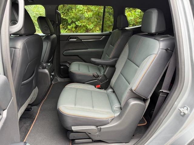 used 2024 GMC Acadia car, priced at $42,999