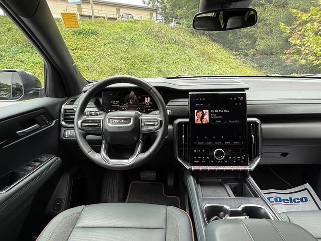 used 2024 GMC Acadia car, priced at $42,999