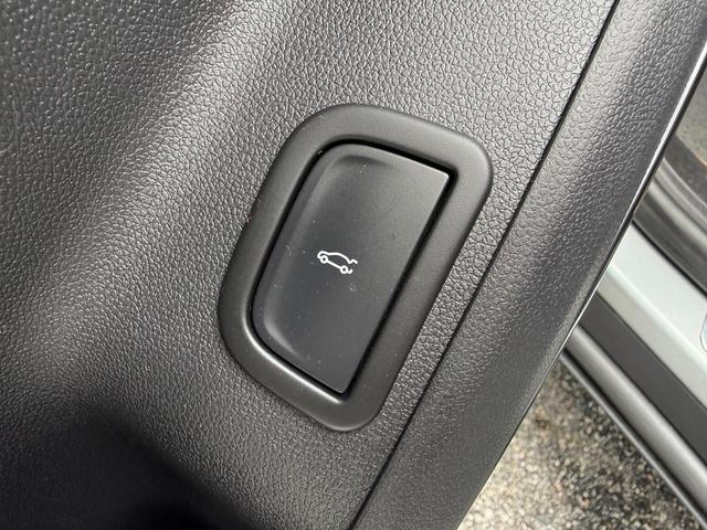 used 2024 GMC Acadia car, priced at $42,999