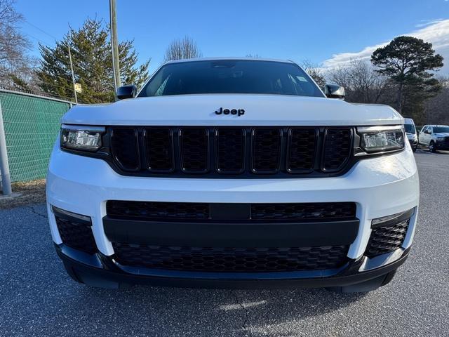 new 2025 Jeep Grand Cherokee L car, priced at $48,999