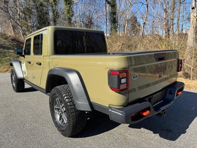 new 2025 Jeep Gladiator car, priced at $49,999