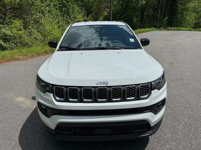 used 2024 Jeep Compass car