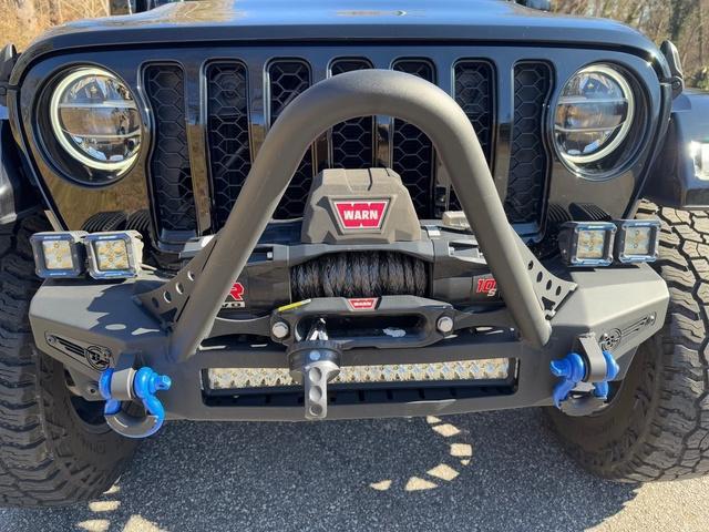 used 2021 Jeep Gladiator car, priced at $36,900