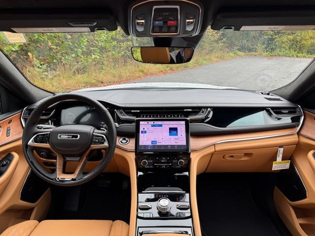 new 2025 Jeep Grand Cherokee L car, priced at $63,999