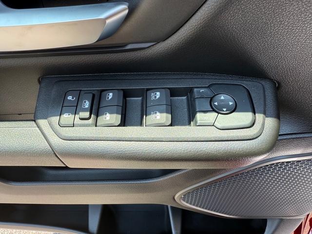 new 2025 Ram 1500 car, priced at $42,664