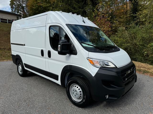 new 2025 Ram ProMaster 1500 car, priced at $46,975