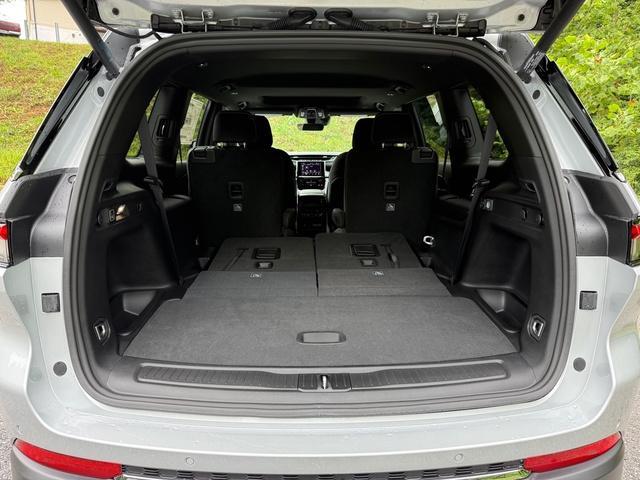 new 2025 Jeep Grand Cherokee L car, priced at $42,490