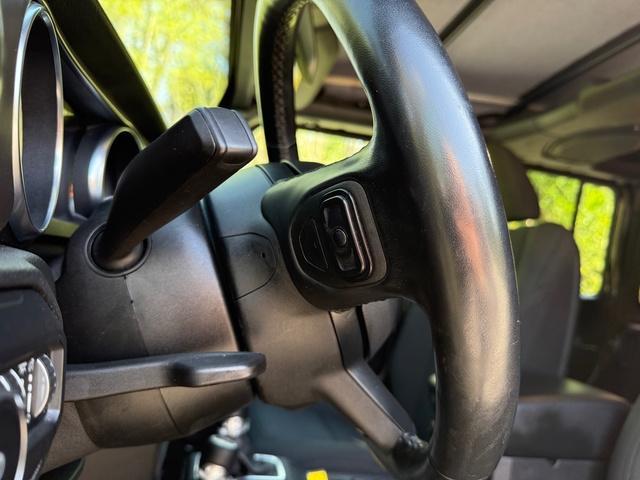 used 2021 Jeep Wrangler Unlimited car, priced at $33,999