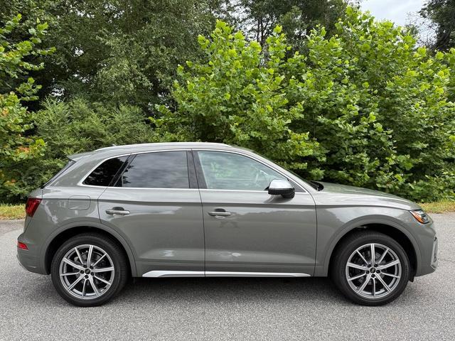 used 2024 Audi SQ5 car, priced at $43,999