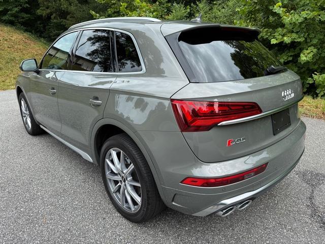 used 2024 Audi SQ5 car, priced at $43,999