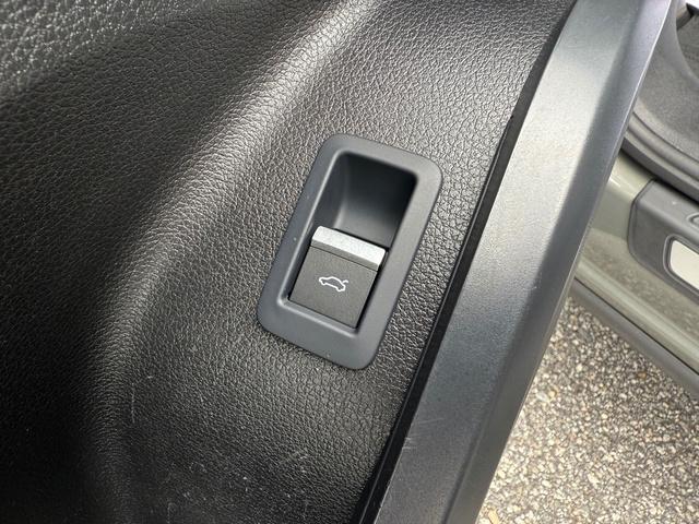 used 2024 Audi SQ5 car, priced at $43,999