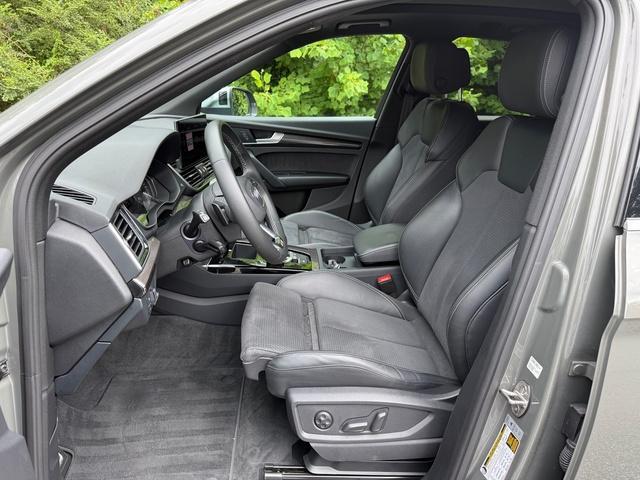 used 2024 Audi SQ5 car, priced at $43,999