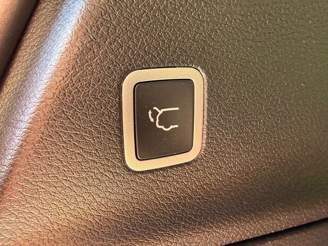 new 2026 Chrysler Pacifica car, priced at $48,999