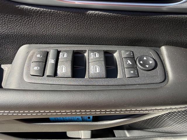 new 2026 Chrysler Pacifica car, priced at $48,999