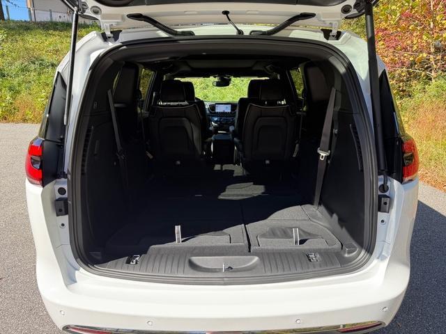 new 2026 Chrysler Pacifica car, priced at $48,999