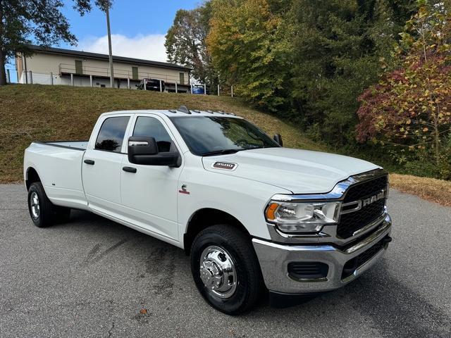 new 2024 Ram 3500 car, priced at $59,999