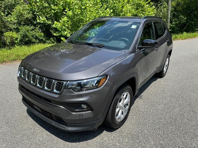 new 2024 Jeep Compass car, priced at $31,590