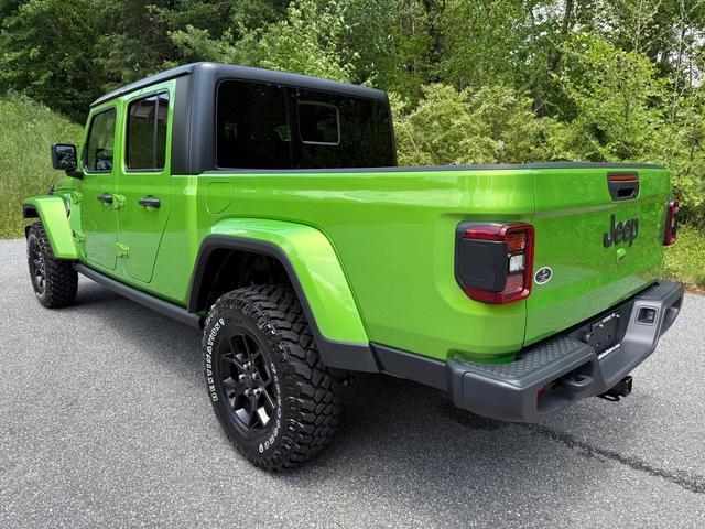 new 2025 Jeep Gladiator car, priced at $47,539
