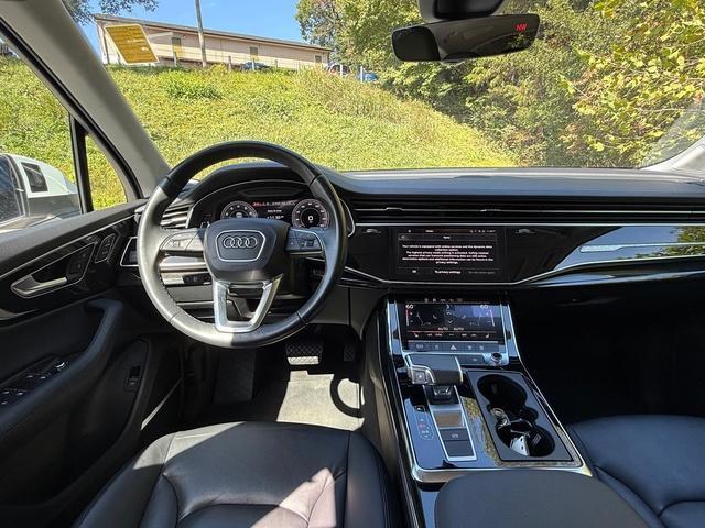 used 2024 Audi Q7 car, priced at $39,999