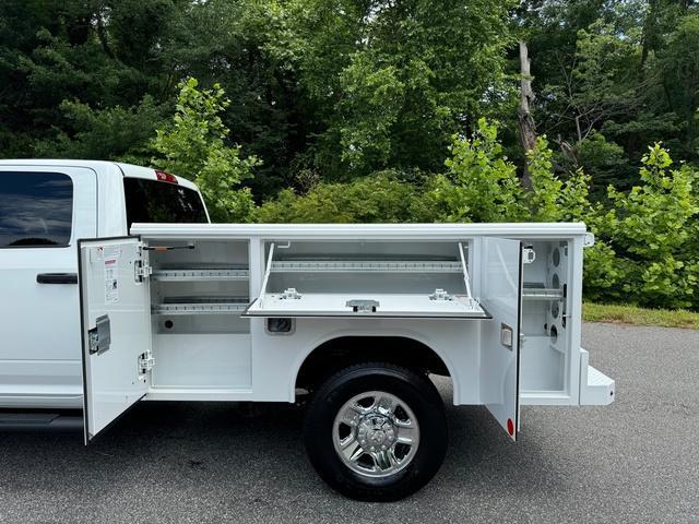 new 2024 Ram 2500 car, priced at $67,975