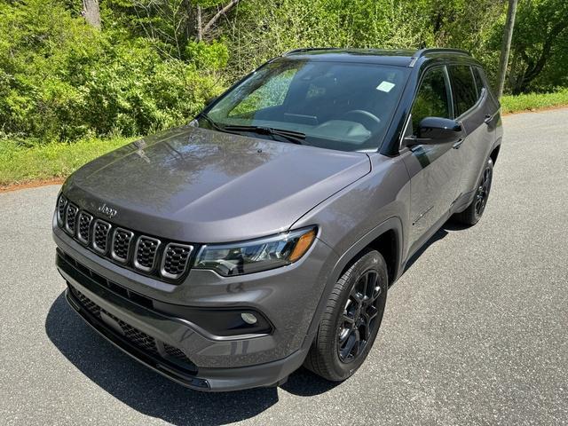 new 2024 Jeep Compass car, priced at $32,999