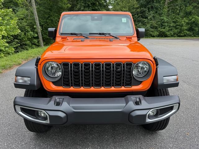 new 2025 Jeep Gladiator car, priced at $42,971