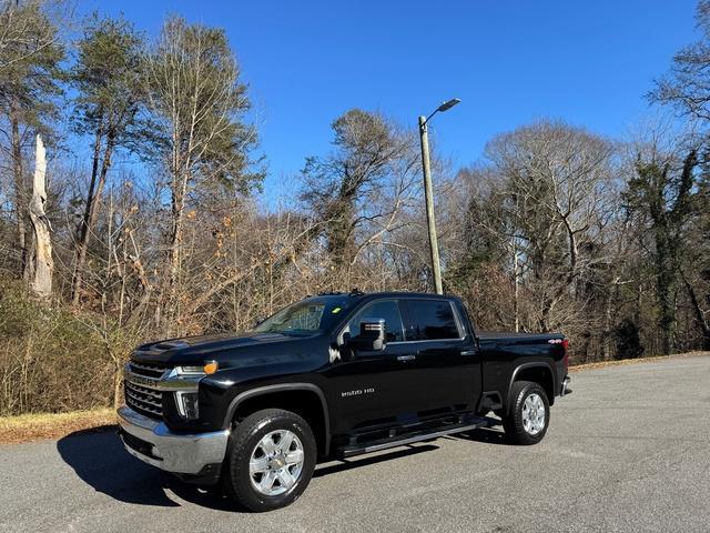 used 2022 Chevrolet Silverado 2500 car, priced at $58,999