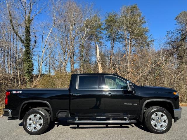 used 2022 Chevrolet Silverado 2500 car, priced at $58,999