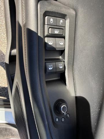 used 2023 Jeep Grand Cherokee L car, priced at $26,999