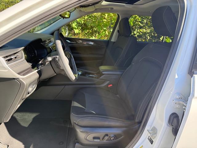 used 2023 Jeep Grand Cherokee L car, priced at $26,999