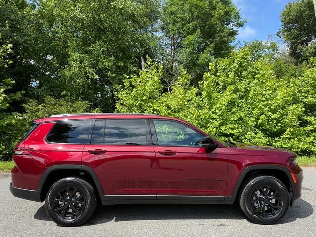 new 2025 Jeep Grand Cherokee L car, priced at $44,464