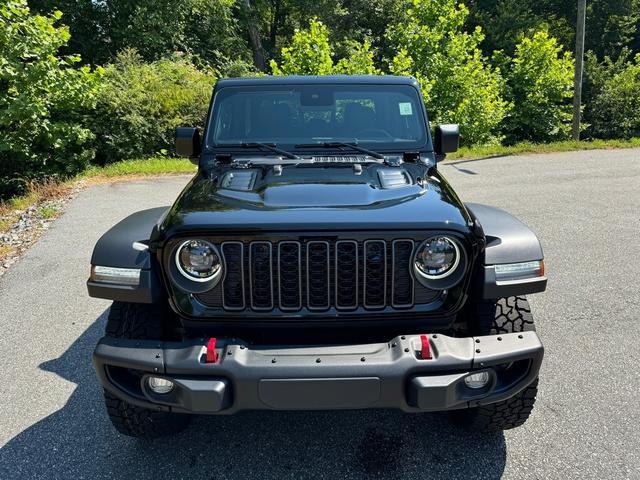 new 2024 Jeep Gladiator car, priced at $51,999