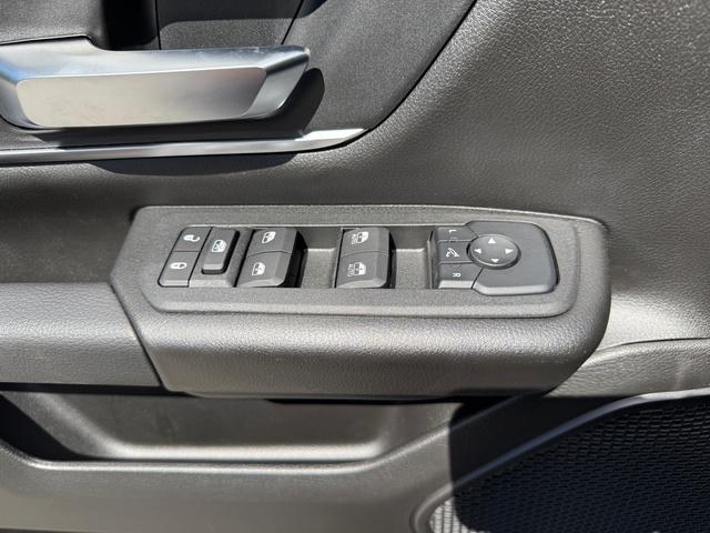 new 2025 Ram 1500 car, priced at $51,547