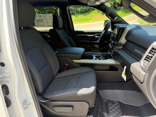 new 2025 Ram 1500 car, priced at $51,547