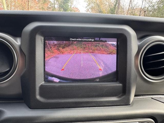 used 2022 Jeep Wrangler Unlimited car, priced at $26,999