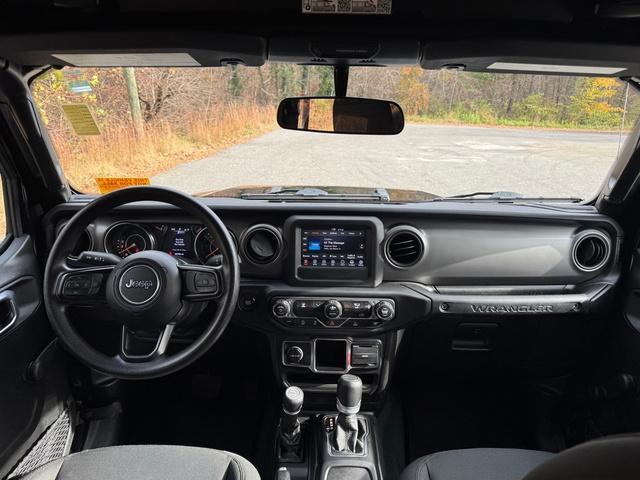 used 2022 Jeep Wrangler Unlimited car, priced at $26,999