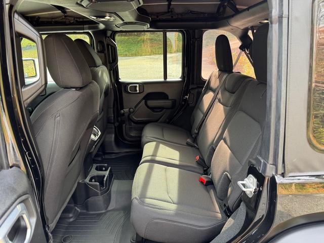 used 2022 Jeep Wrangler Unlimited car, priced at $26,999