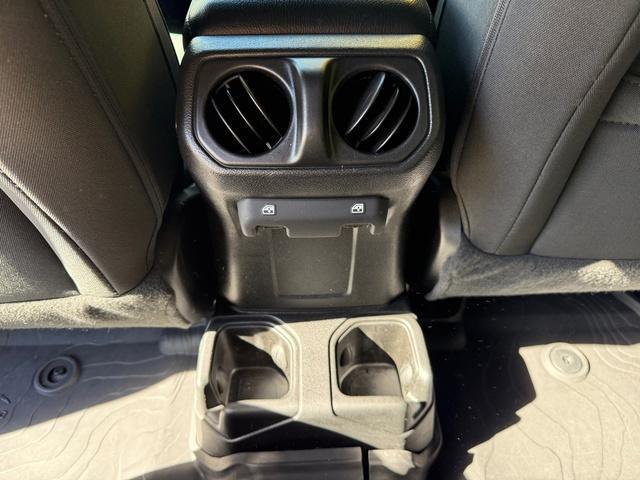 used 2021 Jeep Wrangler Unlimited car, priced at $29,999