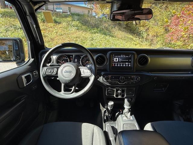 used 2021 Jeep Wrangler Unlimited car, priced at $29,999