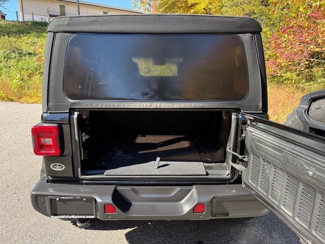 used 2021 Jeep Wrangler Unlimited car, priced at $29,999