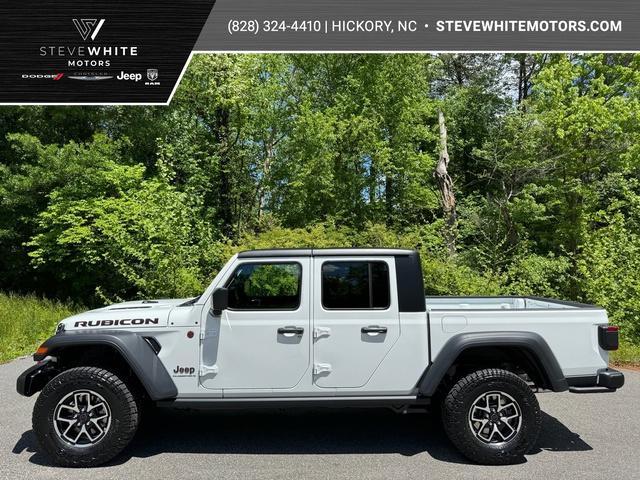 new 2024 Jeep Gladiator car, priced at $57,590