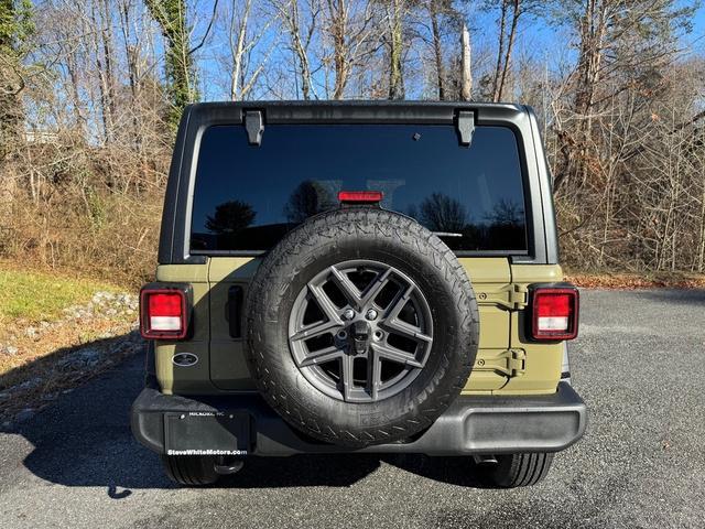 new 2025 Jeep Wrangler car, priced at $44,999