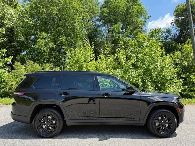 new 2025 Jeep Grand Cherokee L car, priced at $44,464