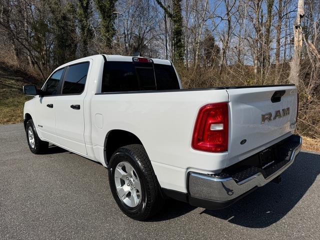 new 2025 Ram 1500 car, priced at $43,999