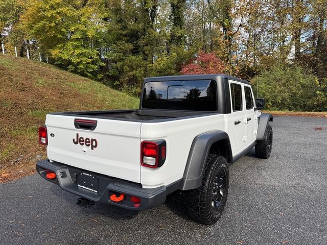 used 2023 Jeep Gladiator car, priced at $43,900