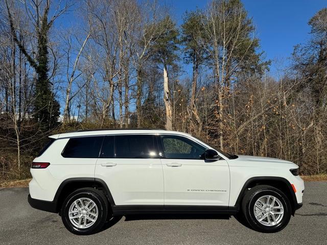 new 2025 Jeep Grand Cherokee L car, priced at $40,590