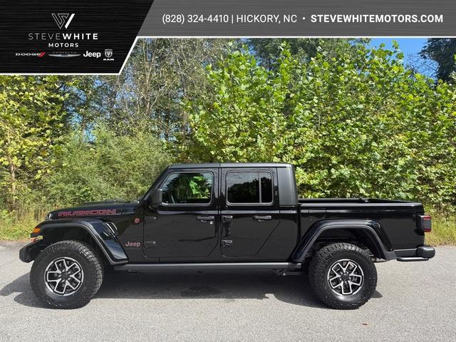 new 2025 Jeep Gladiator car, priced at $48,999