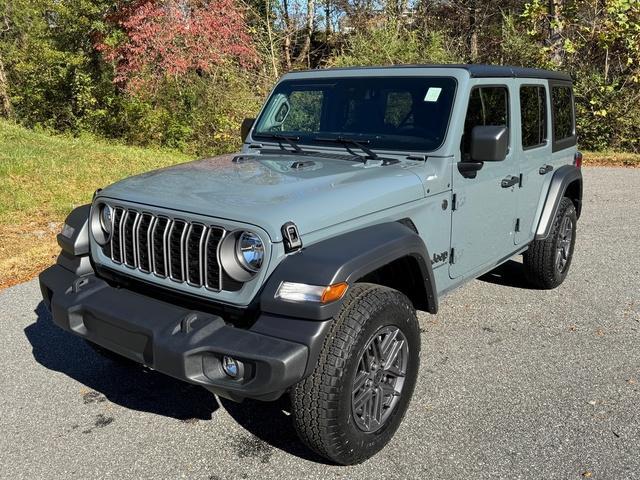 new 2025 Jeep Wrangler car, priced at $40,999